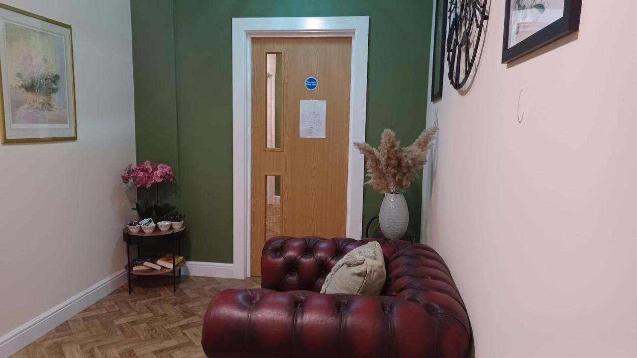 The Renishaw Rooms 외부 사진