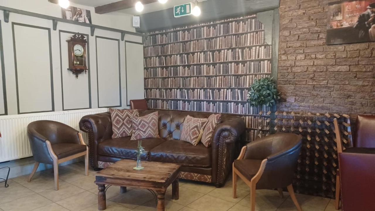 The Renishaw Rooms 외부 사진